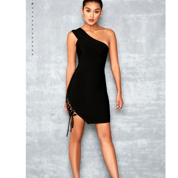 Elegant Black One-Shoulder Mini Dress - Picture 2 of 8